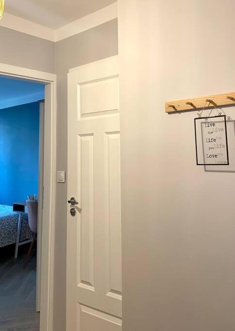 Apartment Close To Metro, 8 Minutes To Centrum And Near Airport Warszawa Eksteriør billede